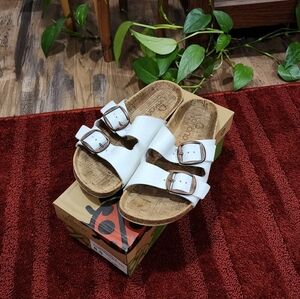 Yokono Leather Sandals 6.5